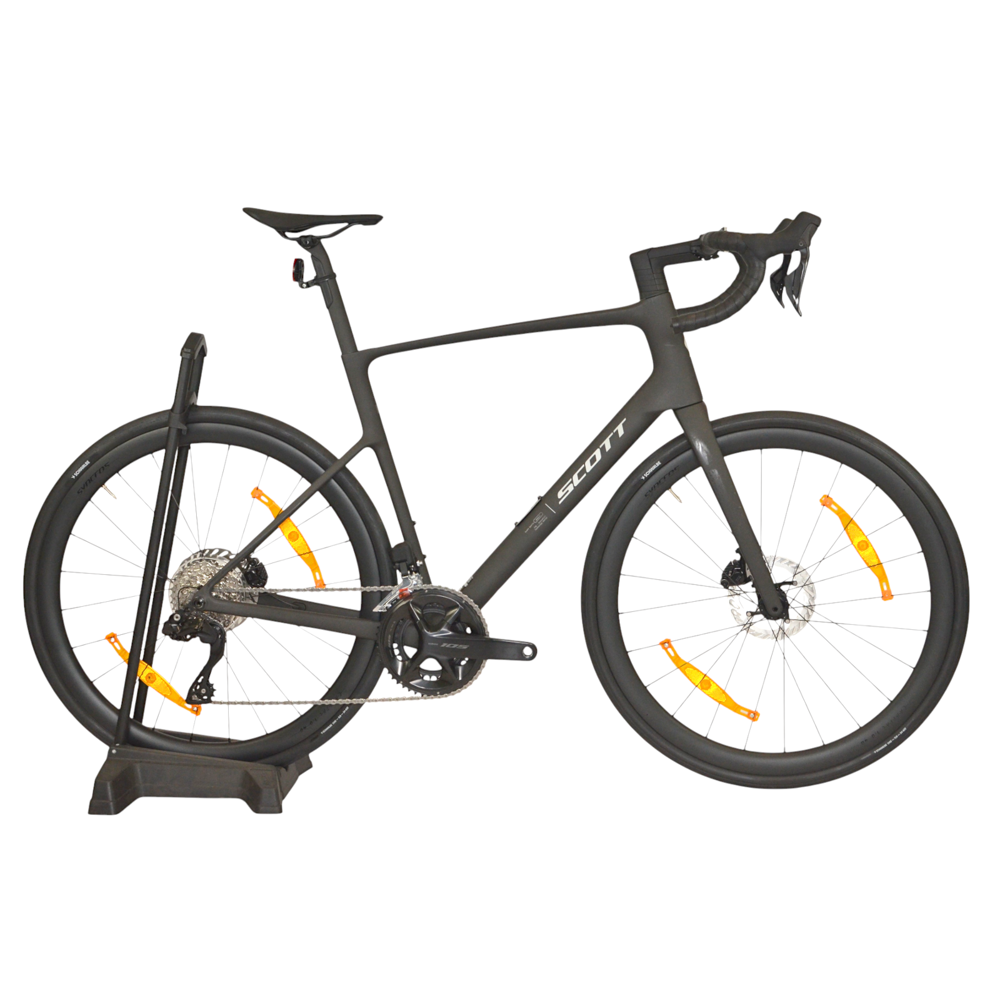 uPRISE Bikes Nearly New Scott Addict 30 2026 Carbon Endurance Road Bike - X-Large - Carbon Black | Price match, 365 day returns, 18-Month Warranty, Finance Available & Free UK Delivery