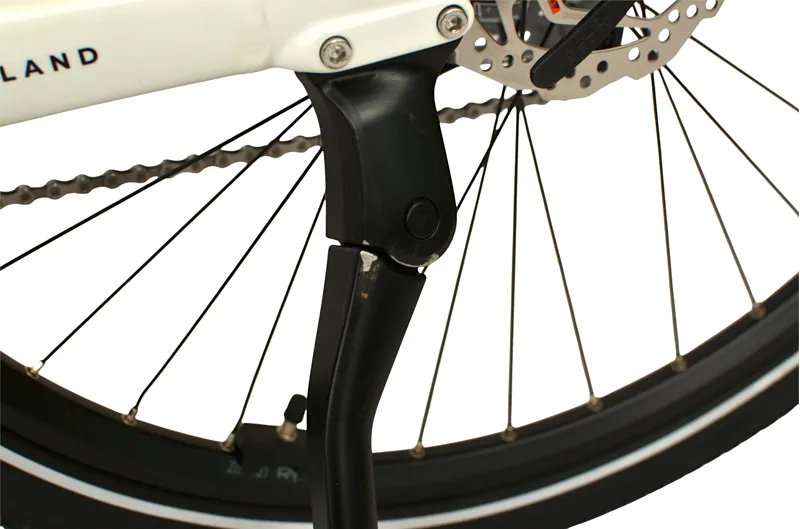 Nearly New Raleigh Motus Low Step 2026 Electric Hybrid Bike - 51 cm - Sparkling White-7