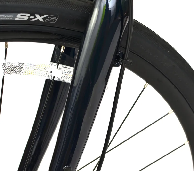 Ex Demo Giant Escape 3 Disc 2026 Hybrid Bike - Large - Ultra Navy-6