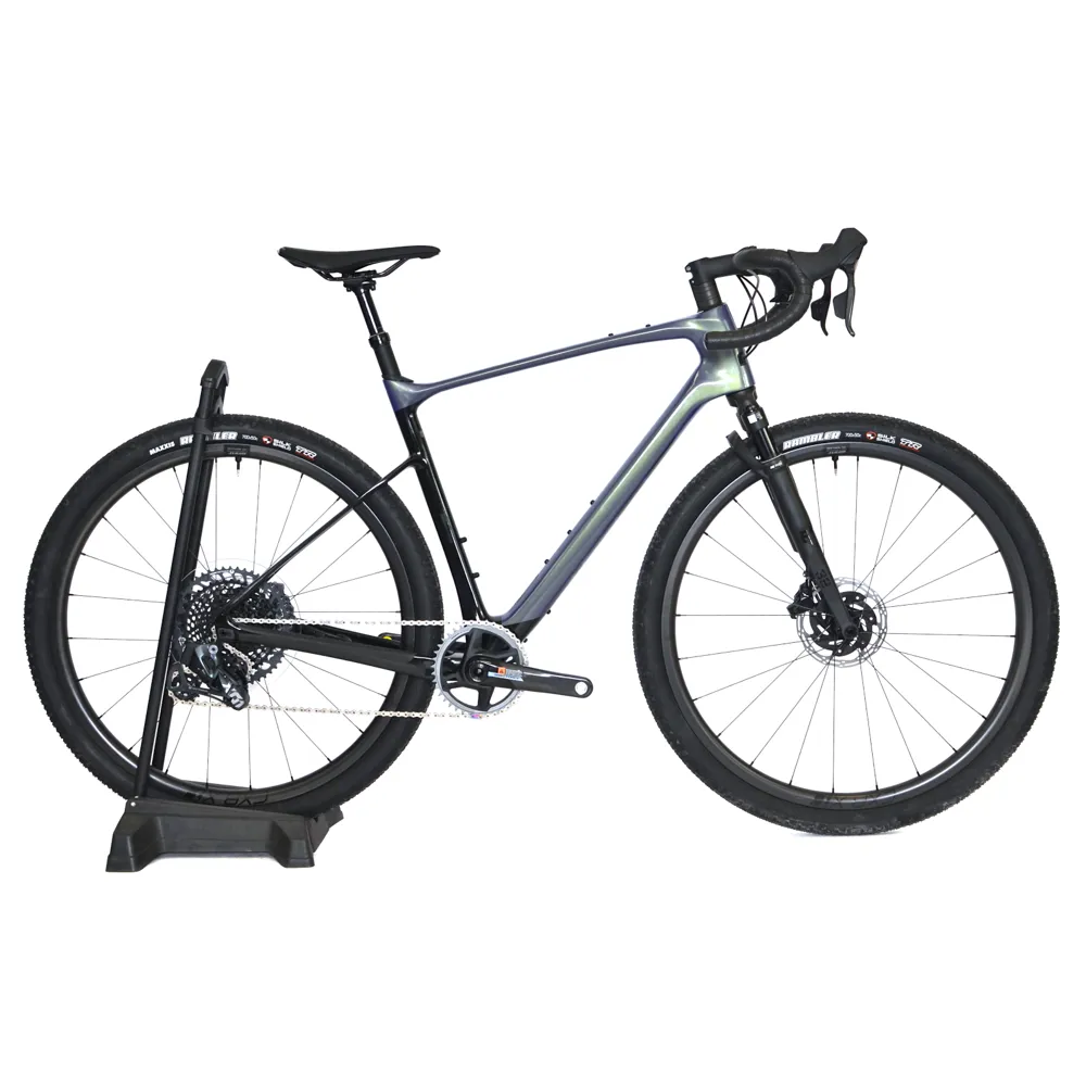 uPRISE Bikes Custom Giant Revolt X Advanced Pro 0 Carbon Gravel Road Bike - Large - Interstellar | Price match, 365 day returns, 18-Month Warranty, Finance Available & Free UK Delivery