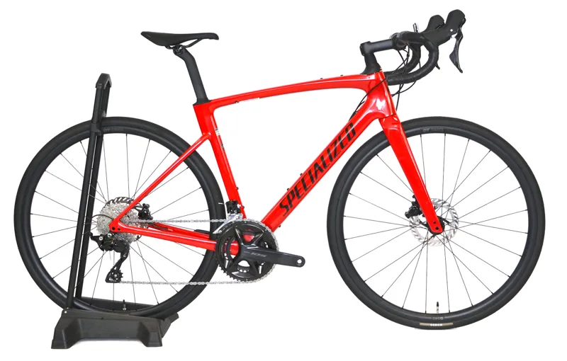 Ex Demo Specialized Roubaix SL8 Sport 2026 Road Bike - 56 cm - Vivid Red/Obsidian