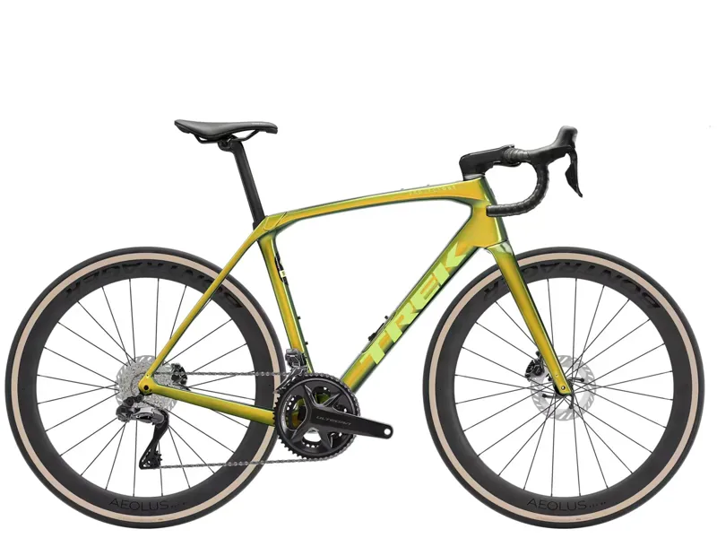 Trek Domane SLR 7 2026 Carbon Endurance Road Bike - Gecko Phaze
