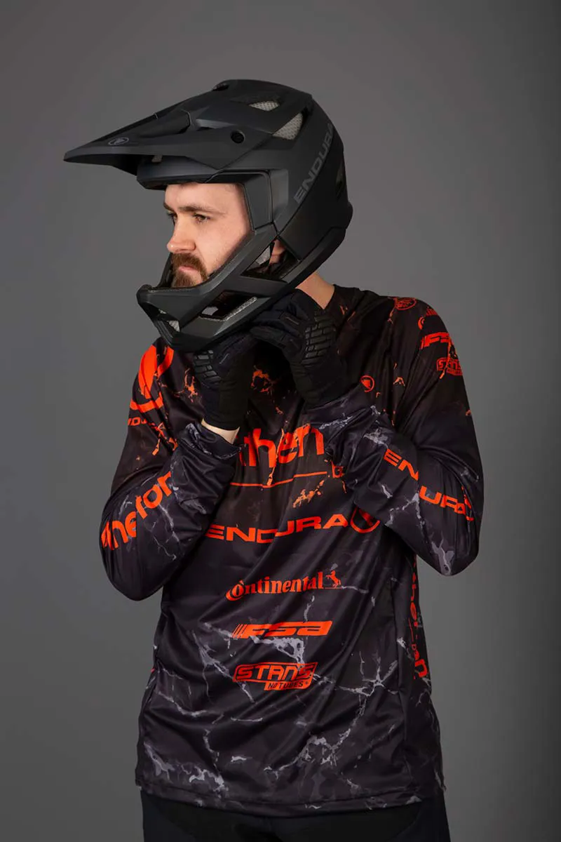 Endura MT500 Full Face Helmet - Black-8