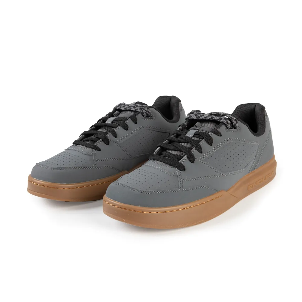 uPRISE Bikes Endura Hummvee Flat Mountain Bike Shoes - Pewter Grey | Price match, 365 day return s, 18-Month Warranty, Finance Available & Free UK Delivery