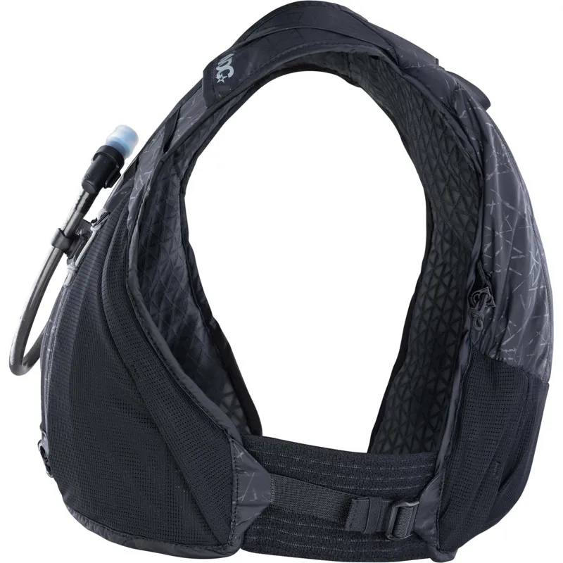 Evoc Hydro Pro 6L Hydration Pack 1.5L Bladder - Black-3