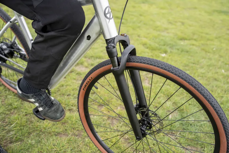 Estarli E28.9 9 Speed Crossbar 2026 Electric Hybrid Bike - UFO-3
