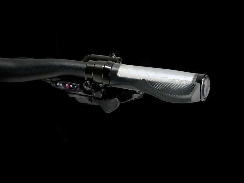 Trek FX 3 2025 Hybrid Bike - Galactic Grey-3