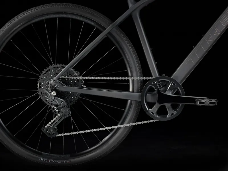 Trek FX Sport 4 2026 Carbon Hybrid Bike - Onyx Carbon-4