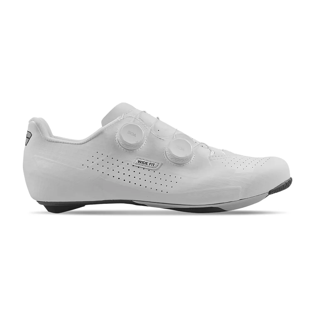 uPRISE Bikes Gaerne Jet Wide Road Cycling Shoes - White | Price match, 365 day returns, 18-Month Warranty, Finance Available & Free UK Delivery