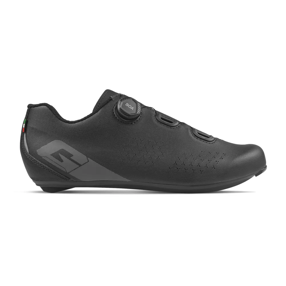 uPRISE Bikes Gaerne Sprint Plus Road Cycling Shoes - Black | Price match, 365 day returns, 18-Month Warranty, Finance Available & Free UK Delivery