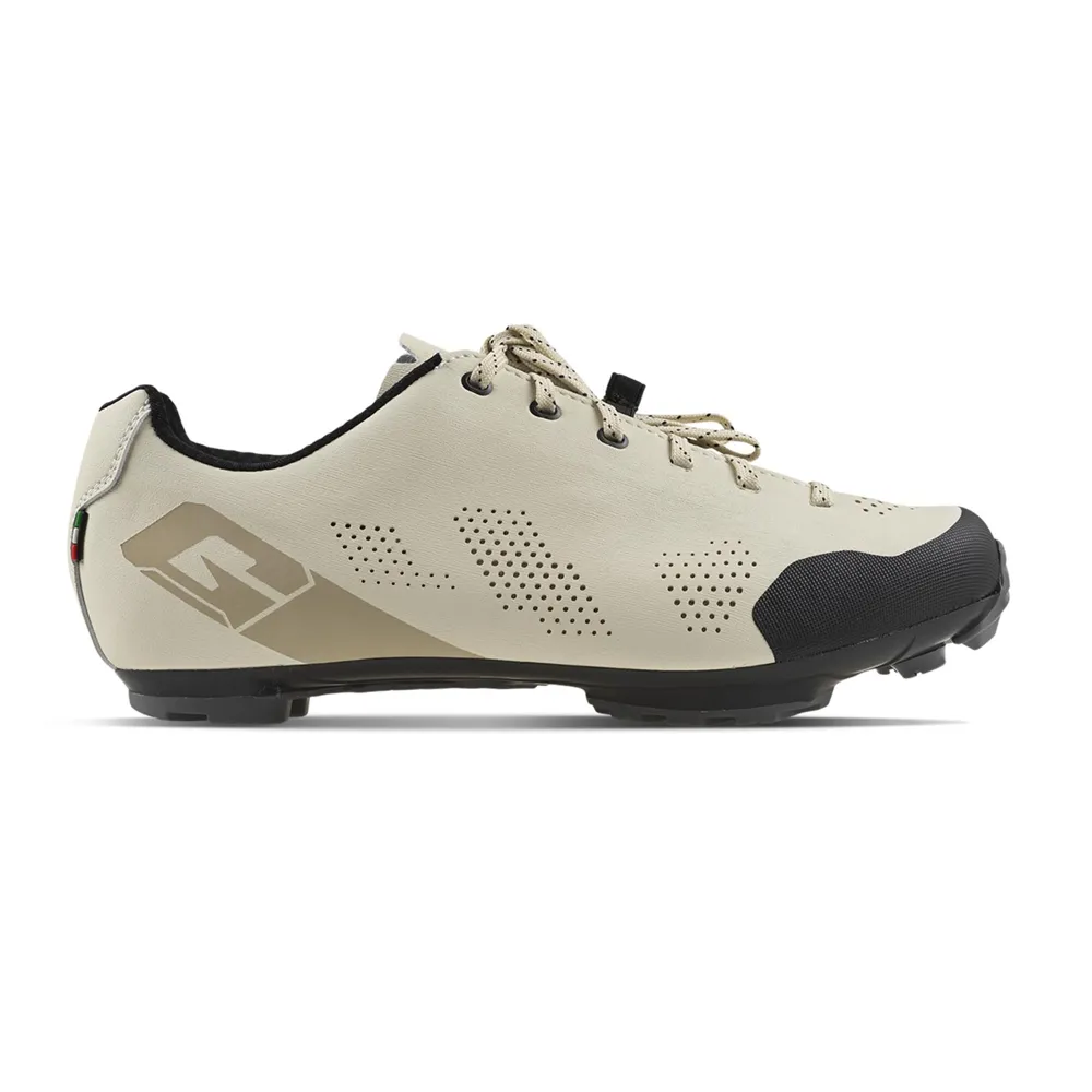 uPRISE Bikes Gaerne Vista Gravel Cycling Shoes - Sand | Price match, 365 day returns, 18-Month Warranty, Finance Available & Free UK Delivery