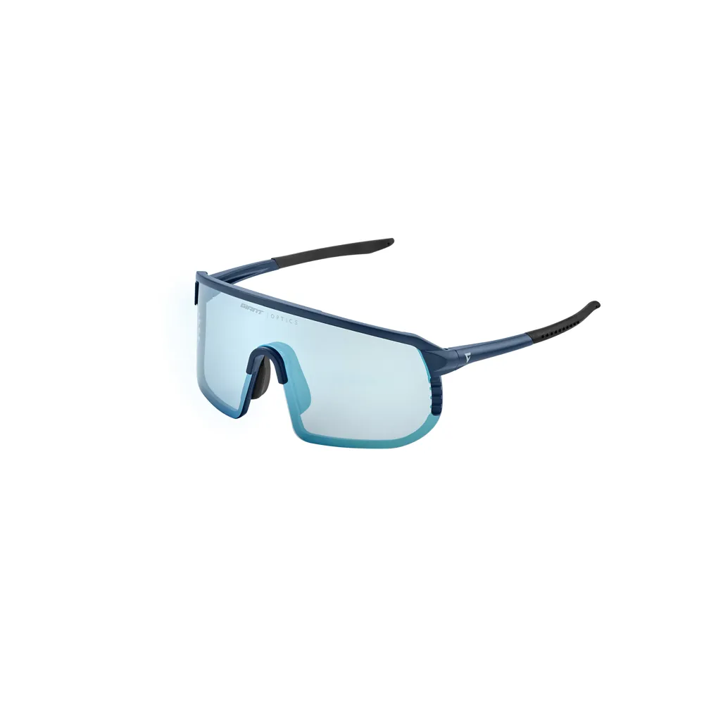 uPRISE Bikes Giant Eon Sunglasses - Blue | Price match, 365 day returns, 18-Month Warranty, Finance Available & Free UK Delivery