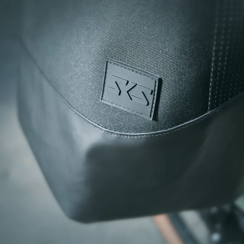 SKS Infinity Urban Side Bag - 20 Litre - Black-8