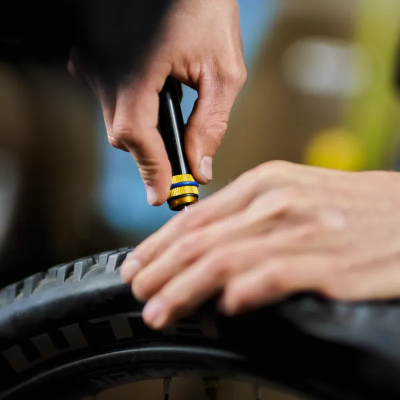 Lezyne Tubeless Tyre Insert Kit-9