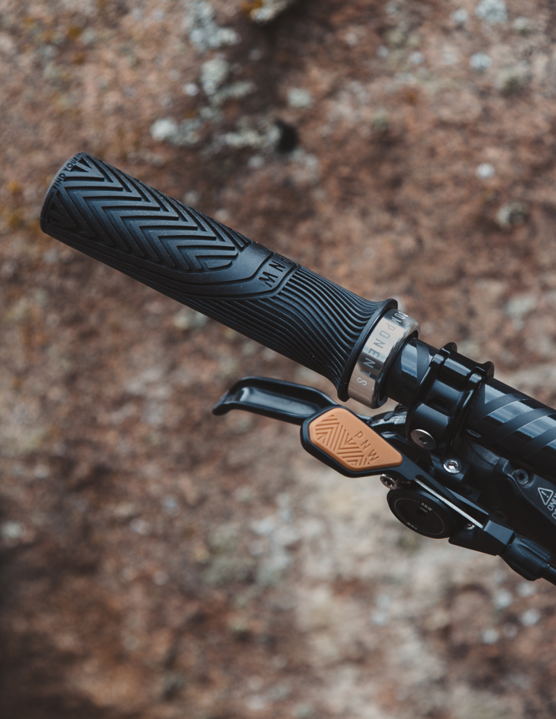 Pnw Loam Recycled Edition MTB Grips - Black-5