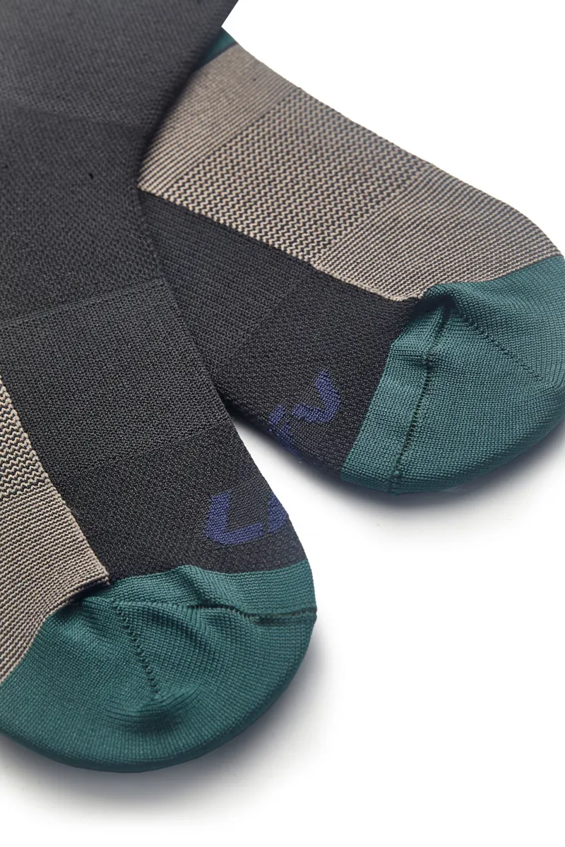 Liv Vantage Women's Socks - Black-1