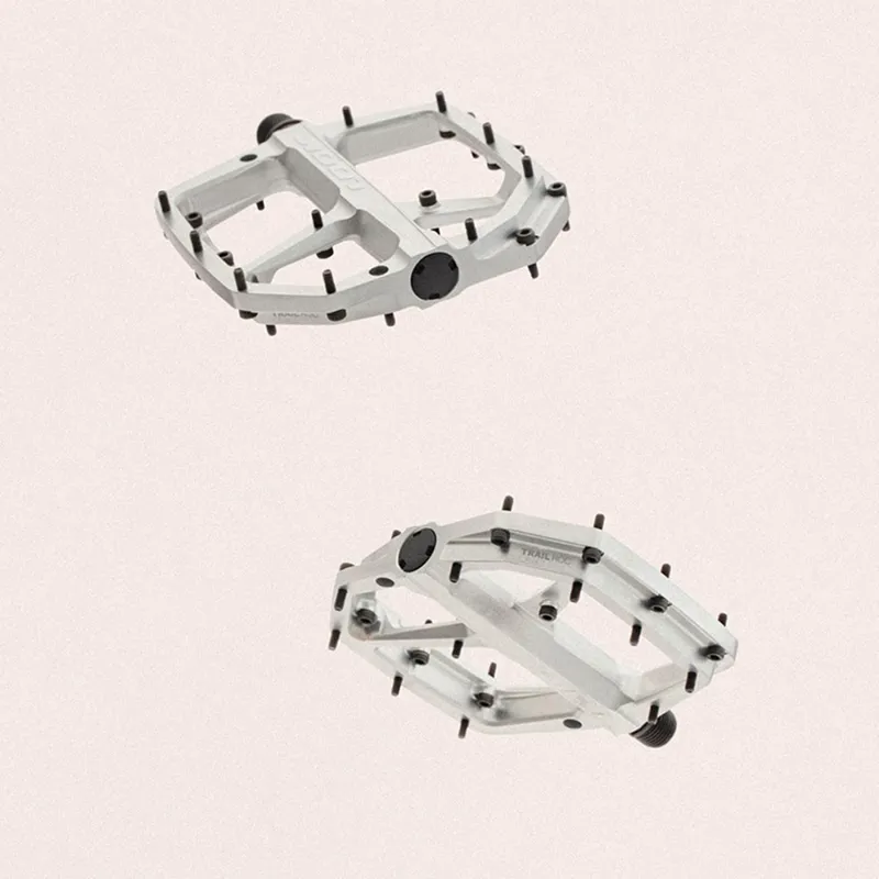 Look Trail Roc+ Flat MTB Pedals - Silver-3