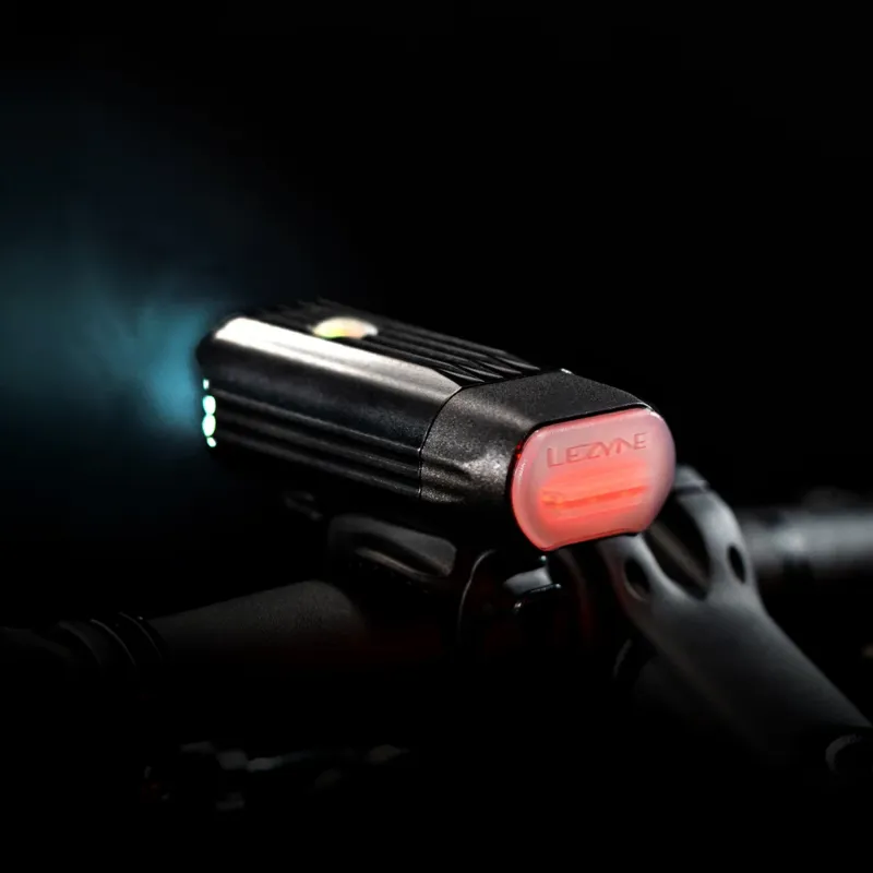 Lezyne React Drive 1200 LED Front Light-9
