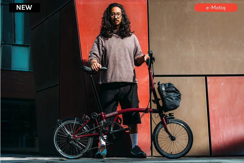 Brompton C Line 4 Speed Mid Bar 2026 Electric Folding Bike - Red Plum-5