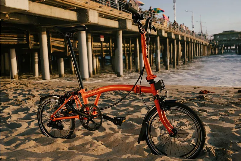 Brompton M6L Mid Bar C Line Explore 2025 Folding Bike - Sunset Orange-7