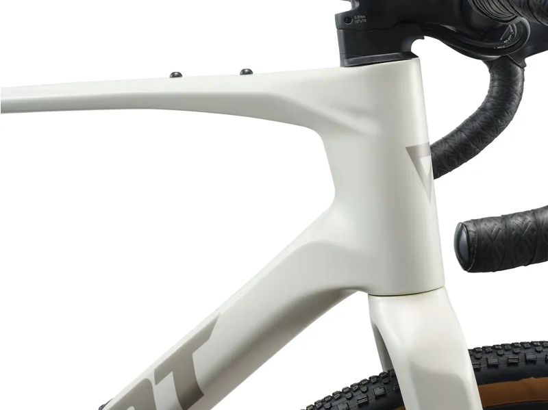 Giant Revolt Advanced 0 2026 Carbon Gravel Road Bike - Snow Drift-2