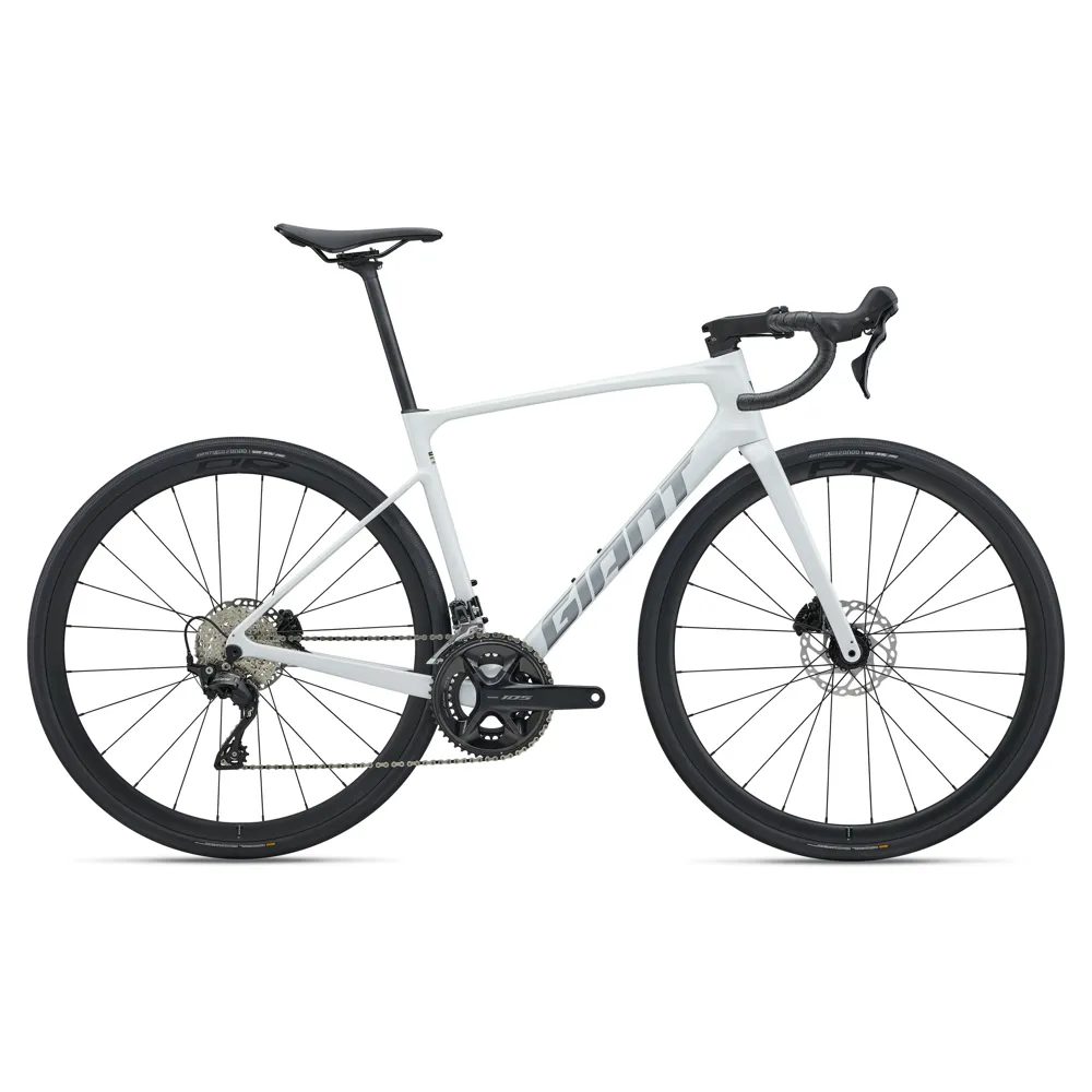 uPRISE Bikes Giant Defy Advanced 2 2027 Carbon Endurance Road Bike - Pearl White | Price match, 365 day returns, 18-Month Warranty, Finance Available & Free UK Delivery