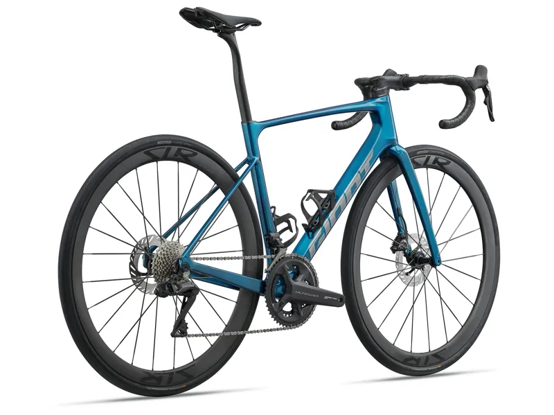 Giant Defy Advanced Pro 0 2027 Carbon Road Bike - Lumius Lagoon-1