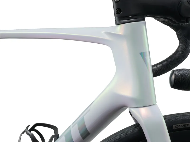 Giant Defy Advanced SL 0 2027 Carbon Endurance Road Bike - Prism Pearl-6