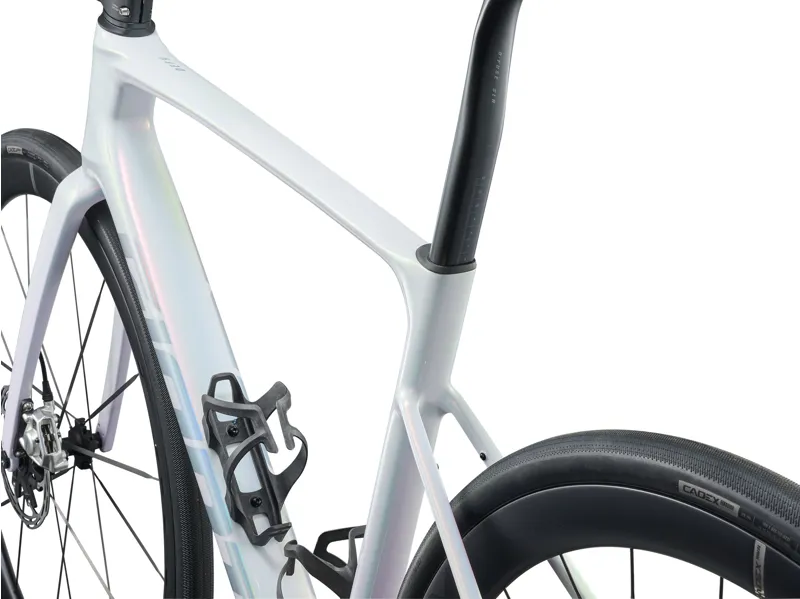 Giant Defy Advanced SL 0 2027 Carbon Endurance Road Bike - Prism Pearl-1