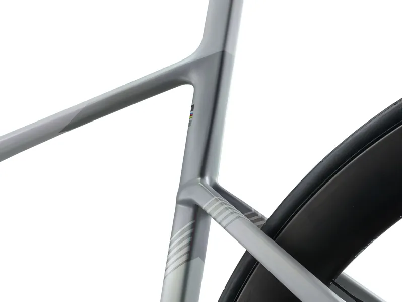 Giant Propel Advanced SL 0-DA 2027 Carbon Road Bike - Prism Pearl-5