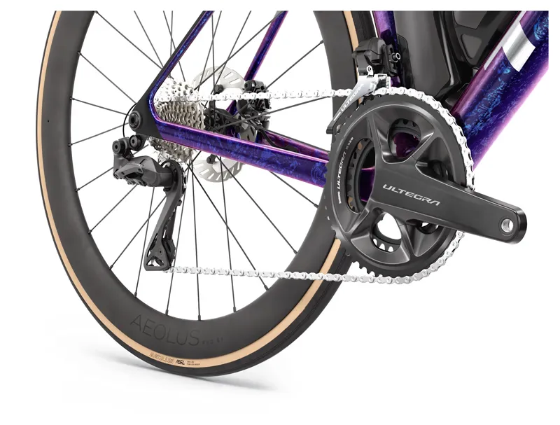 Trek Madone SLR 7 Gen 8 2027 Carbon Aero Road Bike - Purple Phaze-5