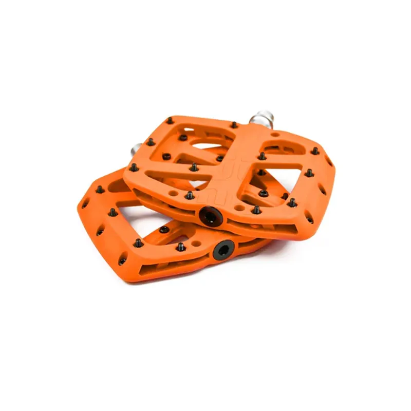 E-Thirteen Base Flat Composite MTB Pedal - Naranj-1