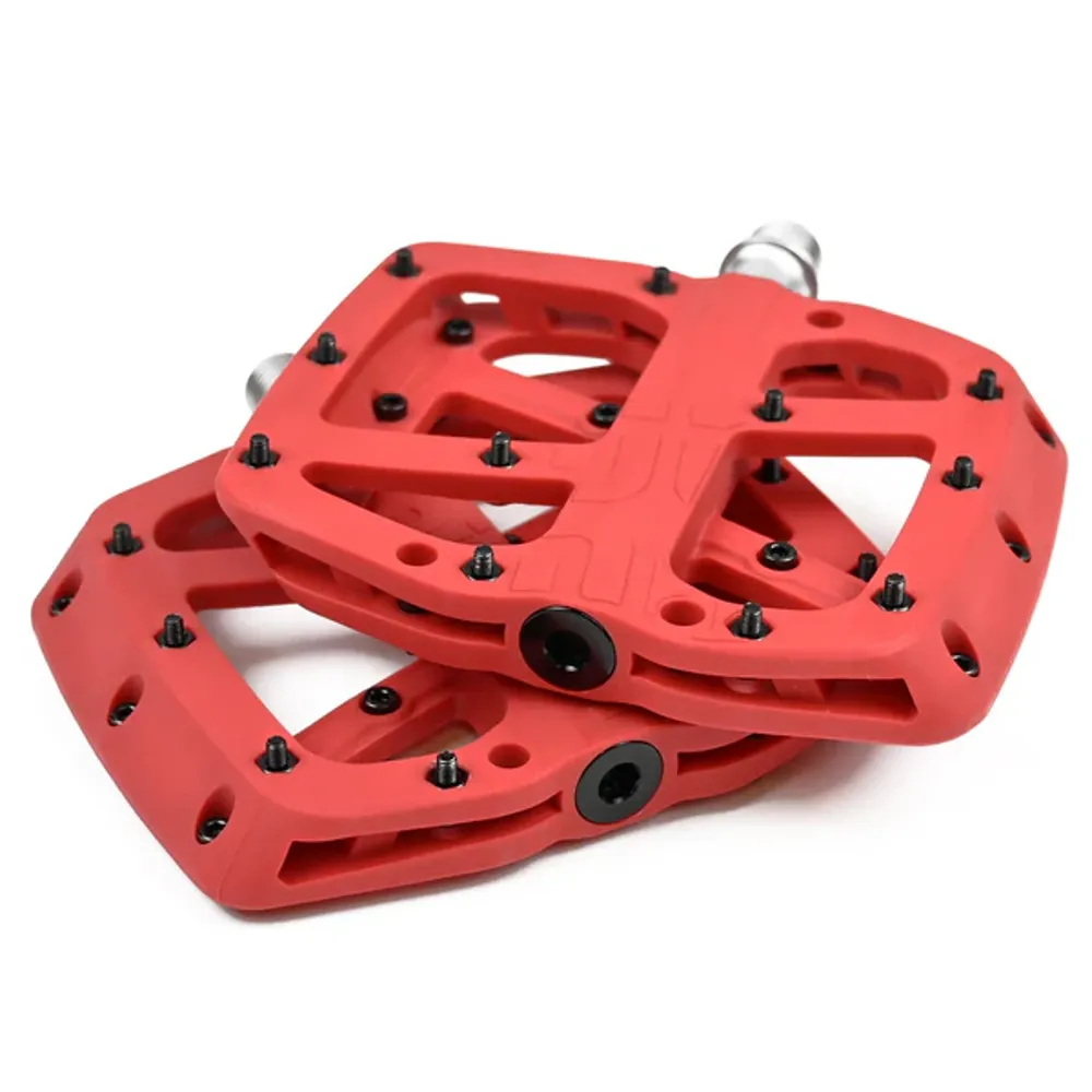 uPRISE Bikes E*Thirteen E-Thirteen Base Flat Composite MTB Pedal - Red | Price match, 365 day return s, 18-Month Warranty, Finance Available & Free UK Delivery