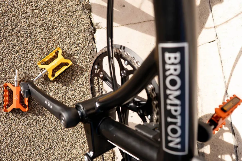 Brompton ColourLab Superlight Quick Release Pedals - Gold-3