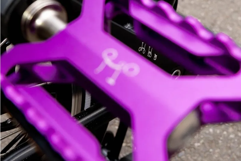 Brompton ColourLab Superlight Quick Release Pedals - Purple-5