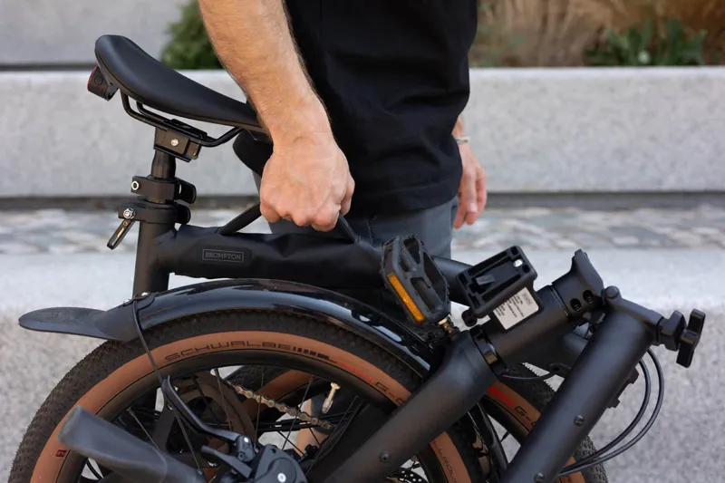 Brompton Folding Bike Carry Handle - Black-4
