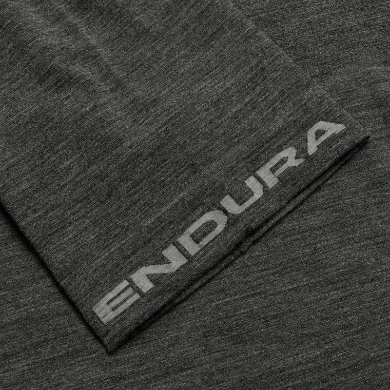 Endura BaaBaa Pro Short Sleeve Men's Base Layer - Grey-4