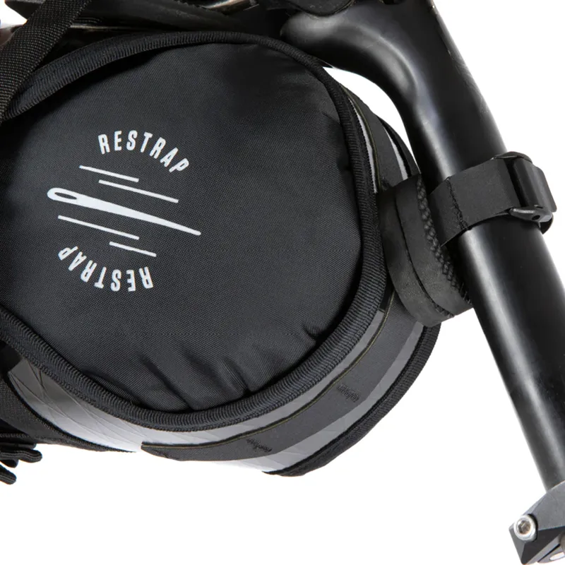 Restrap Race Saddle Bag - 7 Litres - Black-3