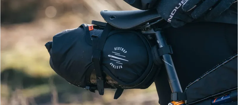 Restrap Race Saddle Bag - 7 Litres - Black-7