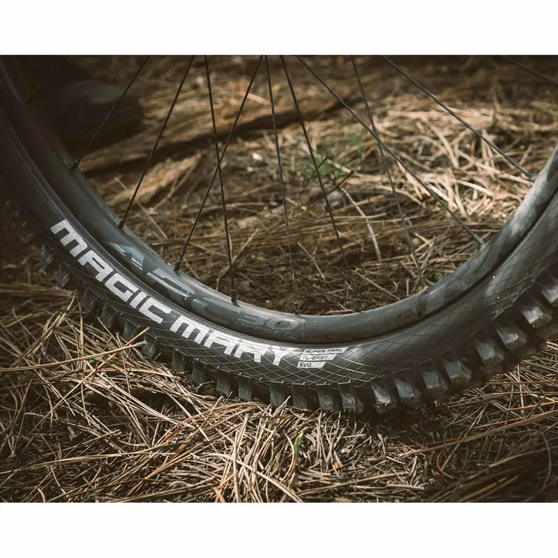 Schwalbe Magic Mary Radial Gravity Pro Soft TLR MTB Tyre - 27.5x2.50-2
