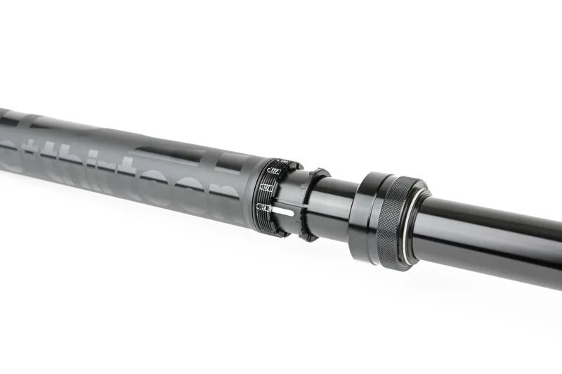 E-Thirteen Vario Infinite Dropper Post - Black-1