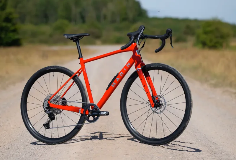 Marin Gestalt 3 2026 Gravel Road Bike - Roarange-4