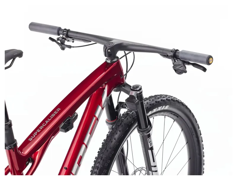 Trek Supercaliber SLR 9.8 X0 Flight Attendant Gen 2 2026 Full Suspension MTB - Red Smoke-3