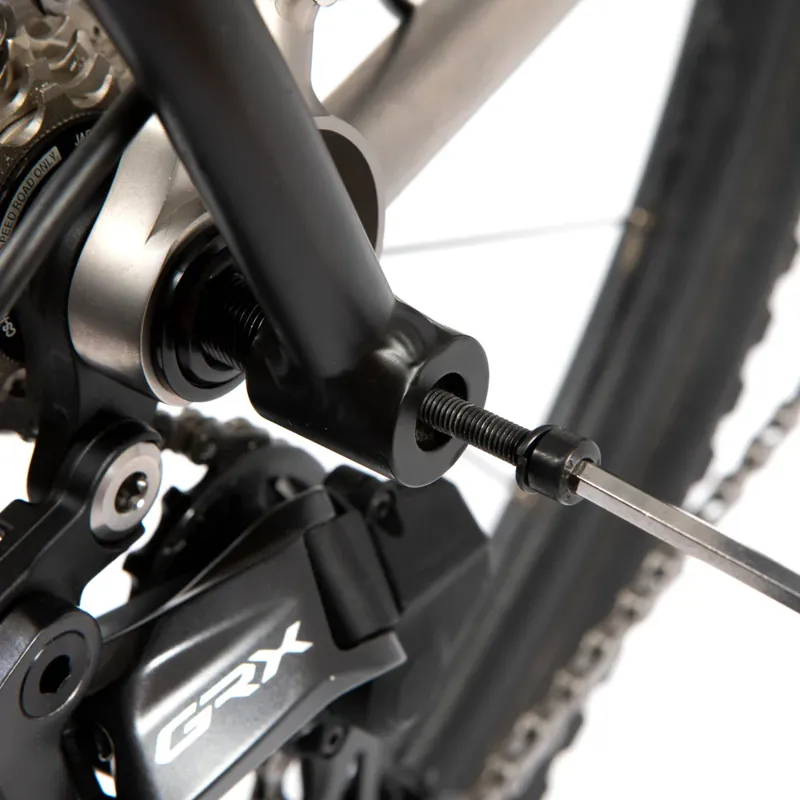 Restrap Switch Pannier Rack- 1mm Thread Pitch - Black-3