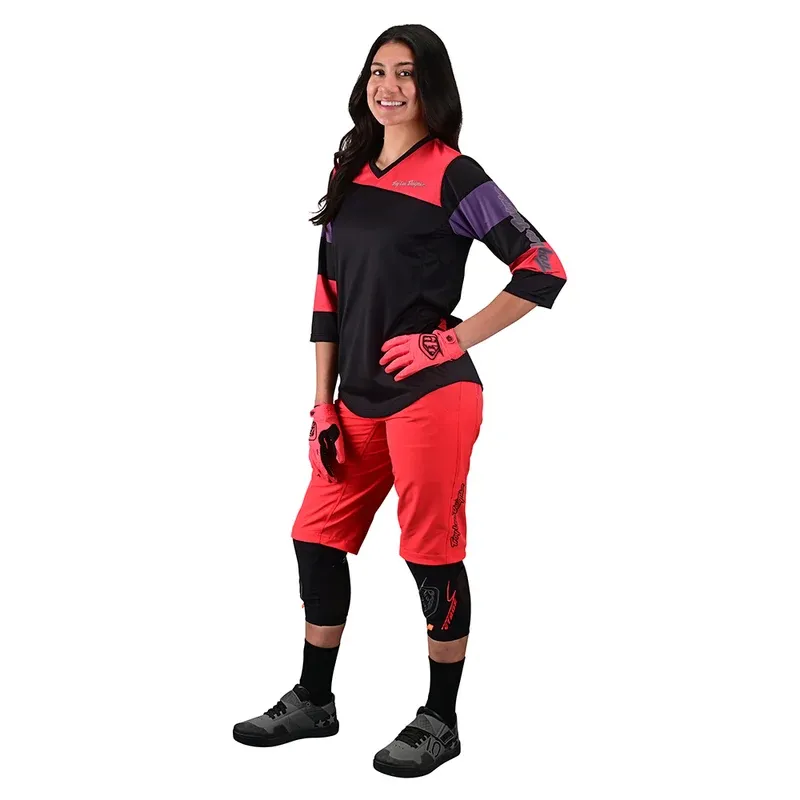 Troy Lee Mischief Women's Baggy Shorts Shell Only - Solid Firecracker-4