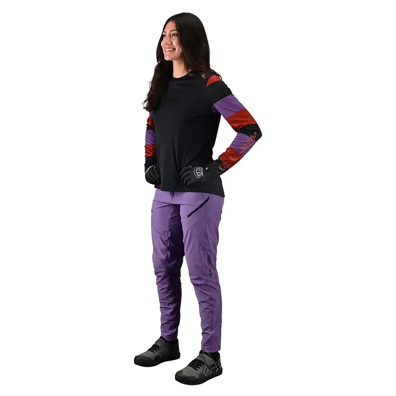 Troy Lee Lilium Women's Long Sleeve Jersey - Rugby Black-2