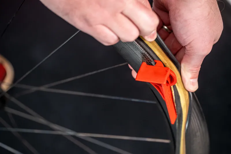 Tyre Glider Bicycle Tyre Remover - Red-2
