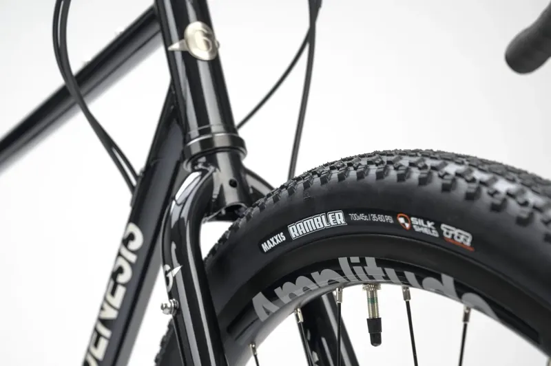 Genesis Croix De Fer 20 2025 Gravel Road Bike - Black-5