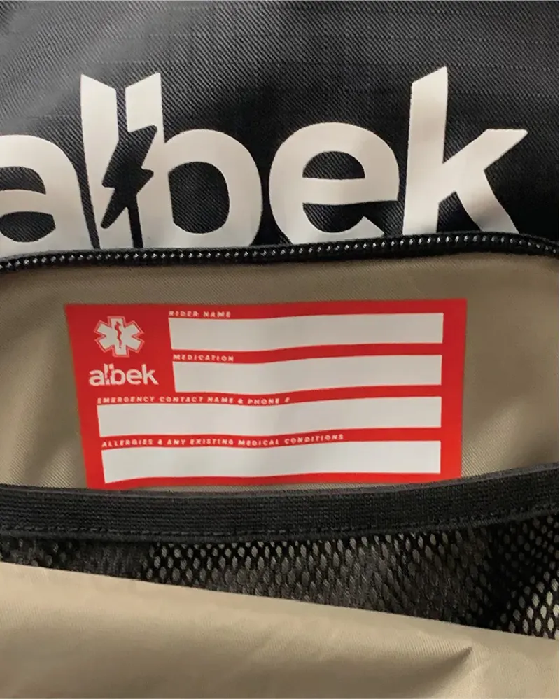 Albek H20-Haul Eight +3 Litre Hydration Pack - Covert Black-3