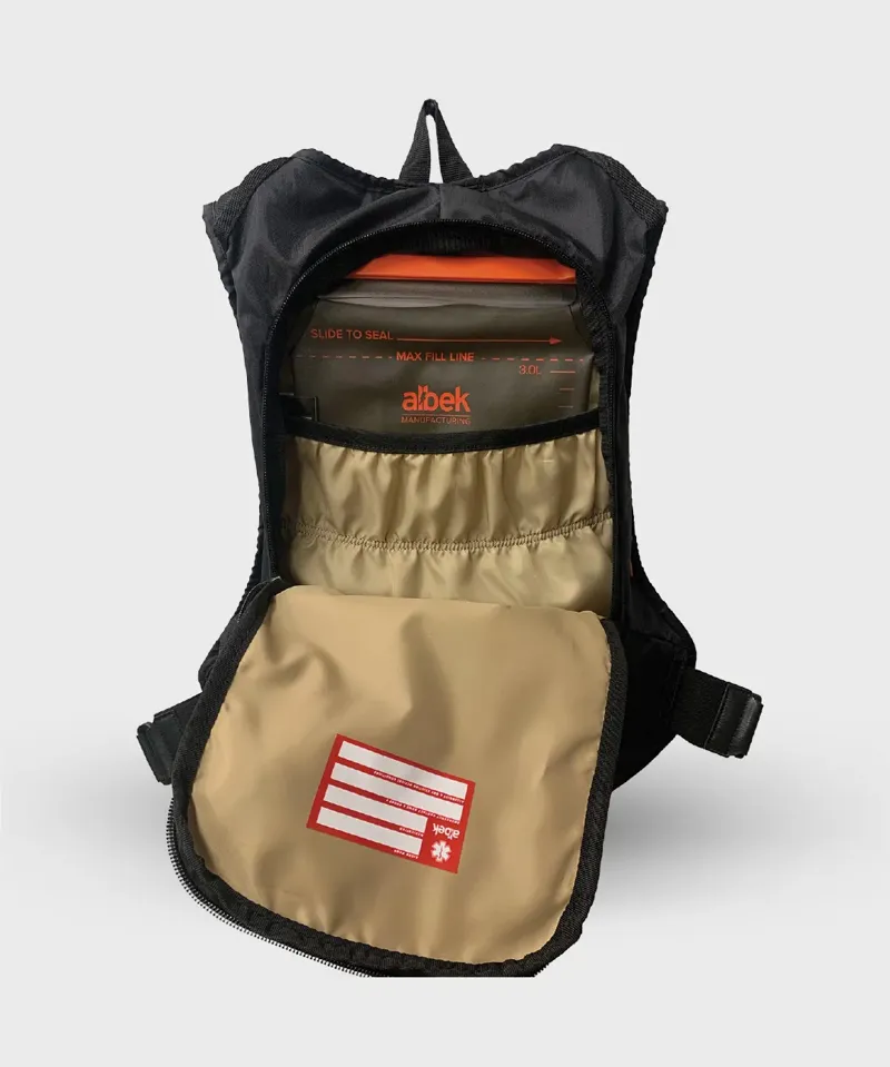 Albek H20-Haul Eight +3 Litre Hydration Pack - Covert Black-5